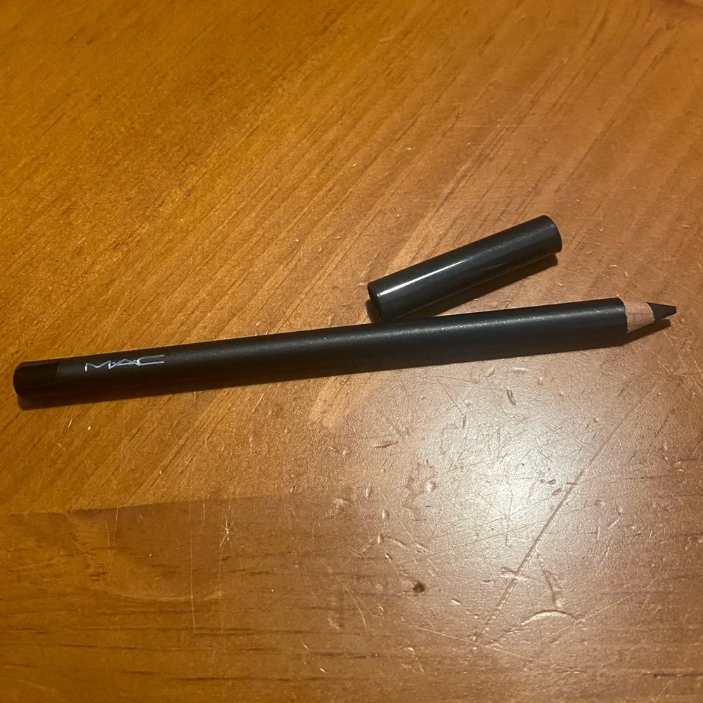 MAC Eye Kohl Eye Pencil Smolder